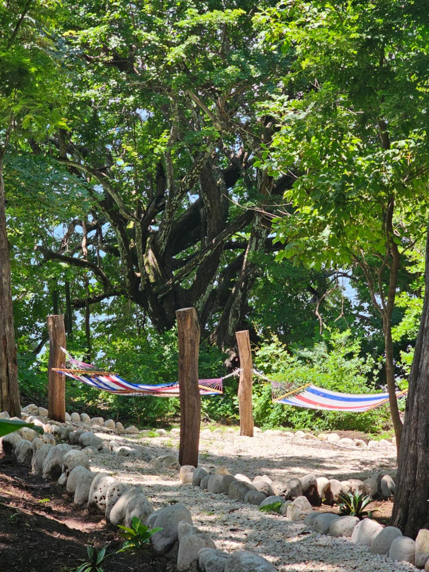 Beach Resort Playa Leona Gigantes Bagian luar foto